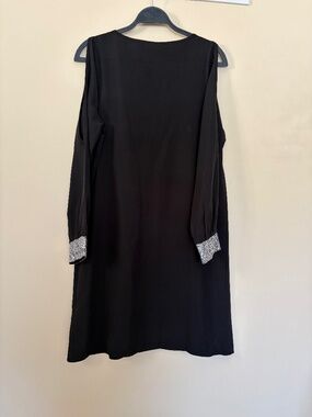 NEW WITH TAGS – Noracora Black Sequin-Trim Shift Dress